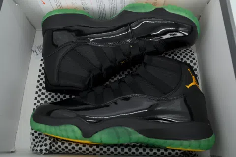 Air Jordan 11 Tropical – photo 8