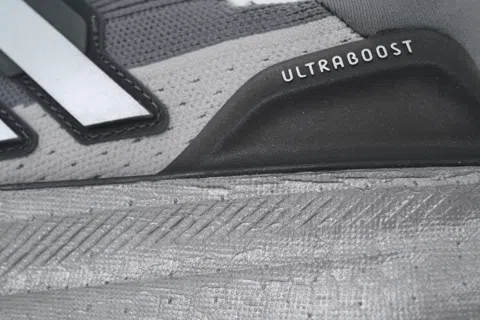 adidas Ultraboost 5 Grey Silver Metallic – photo 5