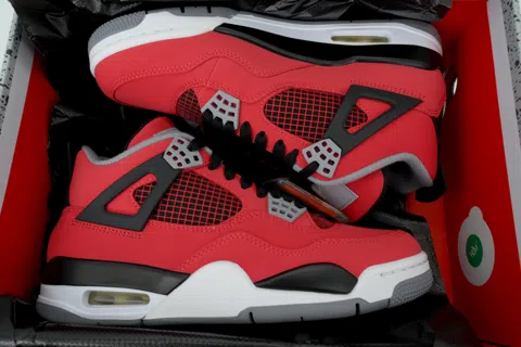 Air Jordan 4 Toro Bravo – photo 8