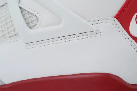 Nike SB x Air Jordan 4 Varsity Red – photo 5