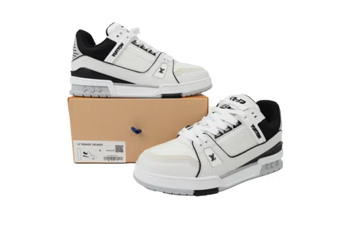 Louis Vuitton Trainer Black/White – photo 7