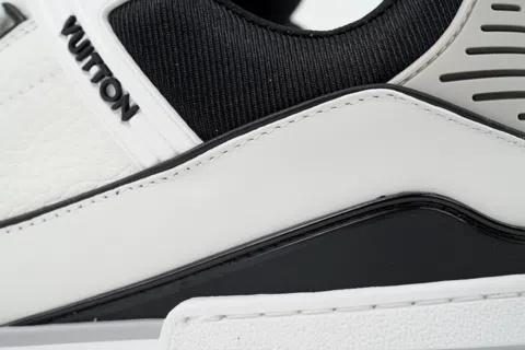 Louis Vuitton Trainer Black/White – photo 5