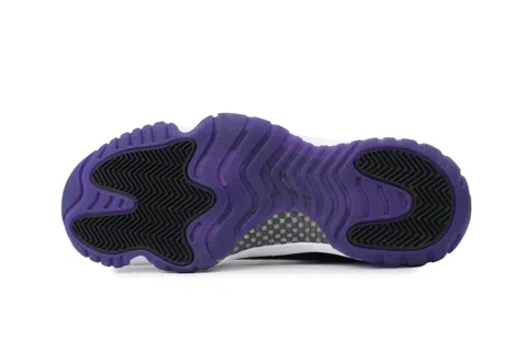 Air Jordan 11 Black/Purple – photo 4
