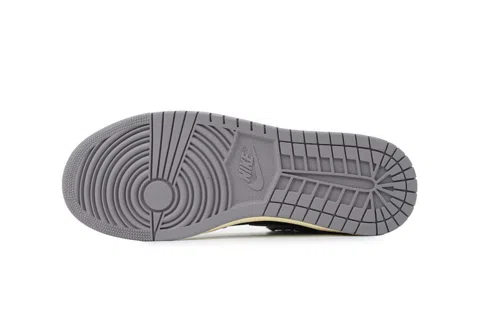 Air Jordan 1 High 85 Og – photo 4