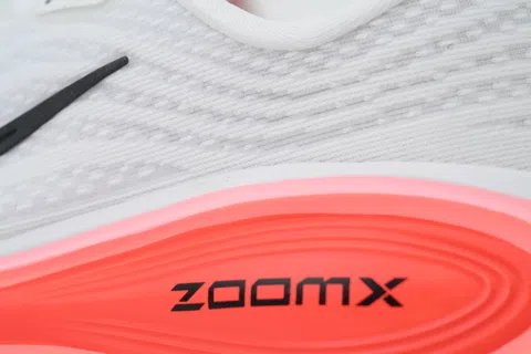 Nike Vomero Plus White Bright Crimson Black – photo 5