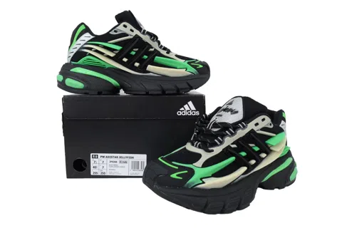 Pharrell x adidas Adistar Jellyfish Black/Green – photo 7