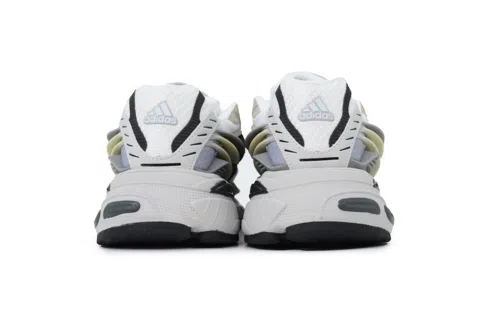 Pharrell x adidas Adistar Jellyfish Solid Grey Black – photo 3