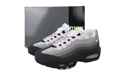 Nike Air Max 95 Pink Foam – photo 6