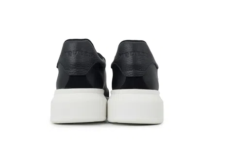Alexander McQueen Sneakers Black/White – photo 3
