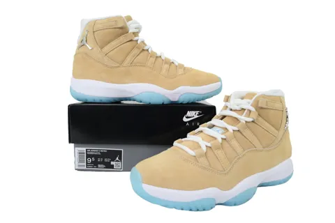 Air Jordan 11 H-Town – photo 7