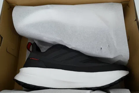 adidas Ultraboost 5 TR Black – photo 8