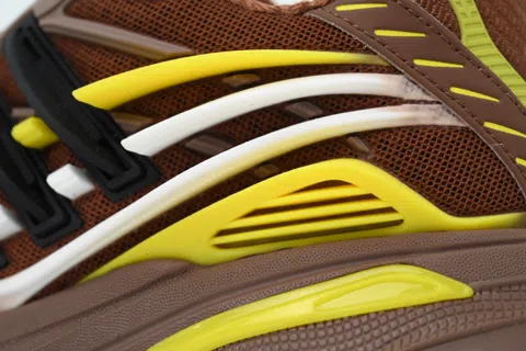 Pharrell x adidas Adistar Jellyfish Yellow/Brown – photo 5