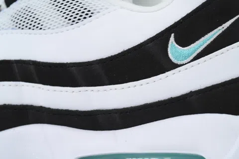 Nike Air Max 95 Black Border – photo 5
