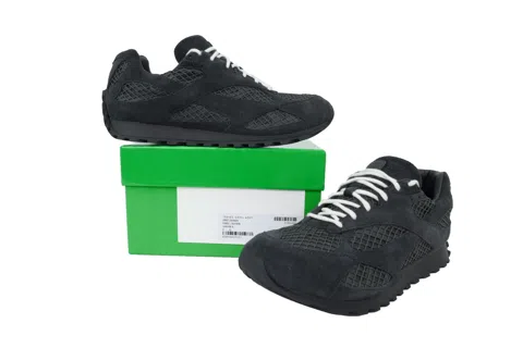 Bottega Veneta Orbit Black Suede – photo 7