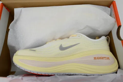 Nike Vomero Plus Yellow – photo 8