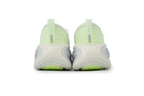 Nike Vomero Plus Barely Volt – photo 3