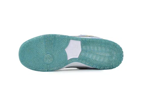 Nike SB Dunk Low Holiday Special – photo 4