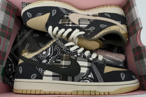 Travis Scott x Nike SB Dunk Low Cactus Jack - Special Box – photo 8