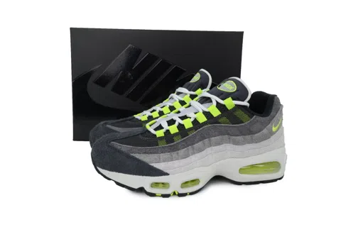 Nike Air Max 95 Reverse Neon – photo 7