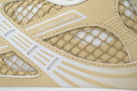 Bottega Veneta Orbit Cream/Yellow – photo 5