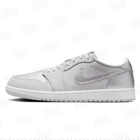 Air Jordan 1 Low Metallic Silver