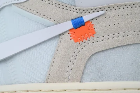 Off-White x Air Jordan 1 High Alaska – photo 5