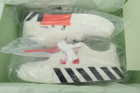Off-White Low Vulcanized White/Red – photo 8