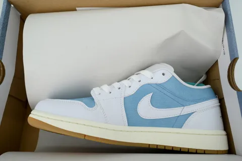Air Jordan 1 Low Denim Worn Blue – photo 8