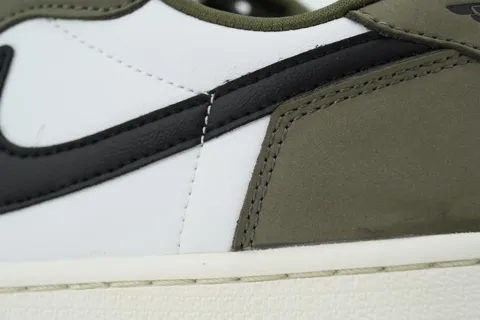 Air Jordan 1 Low Medium Olive – photo 5