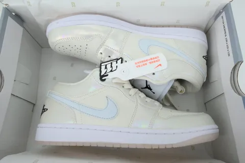 Air Jordan 1 Low Year of the Snake – photo 8