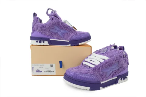 Louis Vuitton Skate Purple Crystal – photo 7