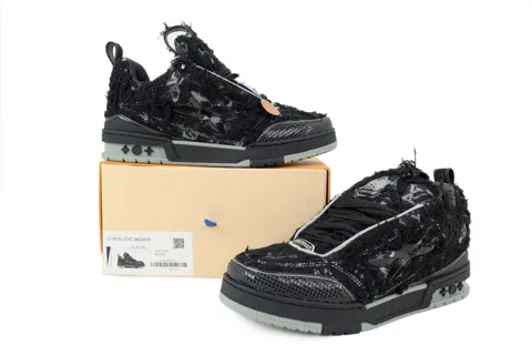 Louis Vuitton Skate Black Crystal – photo 7