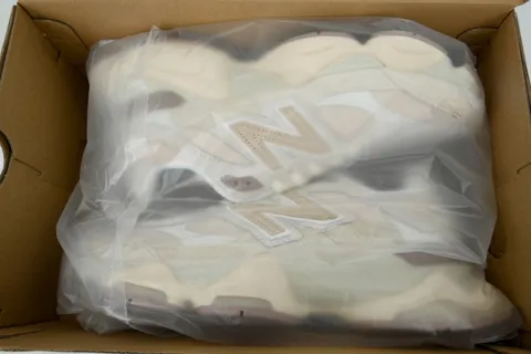 New Balance 9060 Bisque Sea Salt – photo 8