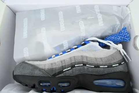 Undefeated x Nike Air Max 95 Concord – photo 8