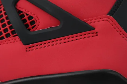 Air Jordan 4 Toro Bravo – photo 5