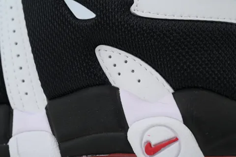 Nike Air More Uptempo Black and White – photo 5