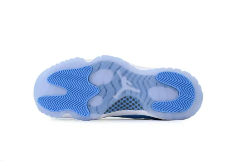 Air Jordan 11 Low Unc – photo 4