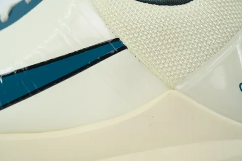 Nike Kobe 5 Coconut Milk – photo 5