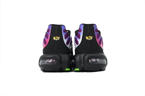 Nike Air Max Plus Rebellious Air – photo 3