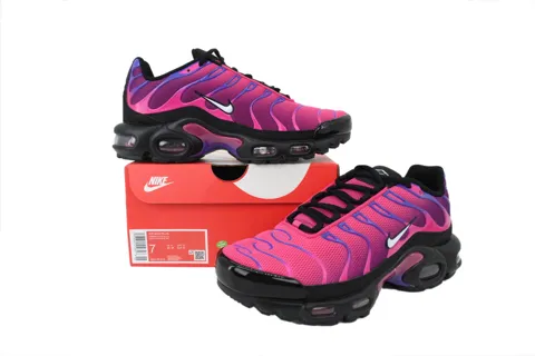 Nike Air Max Plus Rebellious Air – photo 7