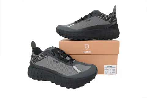 Norda 001 Charcoal – photo 7