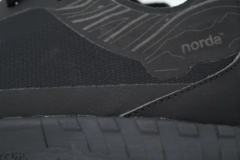 Norda 001 Triple Black – photo 5