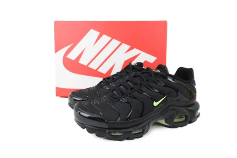 Nike Air Max Plus Black/Electric Green – photo 6