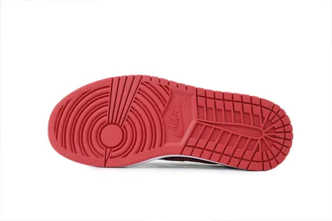 Air Jordan 1 Low Banned – photo 4
