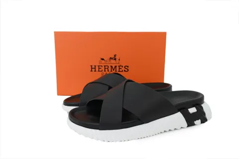 Hermès Slides Black and White – photo 7