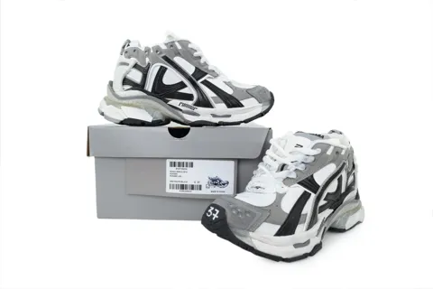 Balenciaga Runner Grey – photo 12