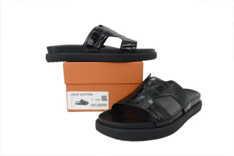 Louis Vuitton Oasis Mule Black Croc – photo 8