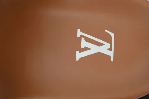Louis Vuitton Slides Brown – photo 5