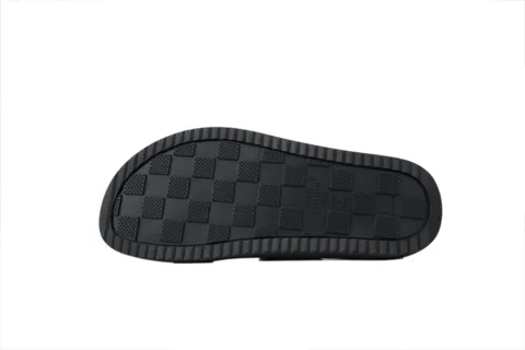 Louis Vuitton Slides Brown – photo 3