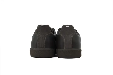 Maison Margiela Replica GAT Triple Brown – photo 3
